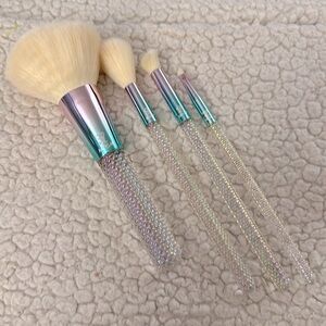 MODA Crystal Dream Brushes